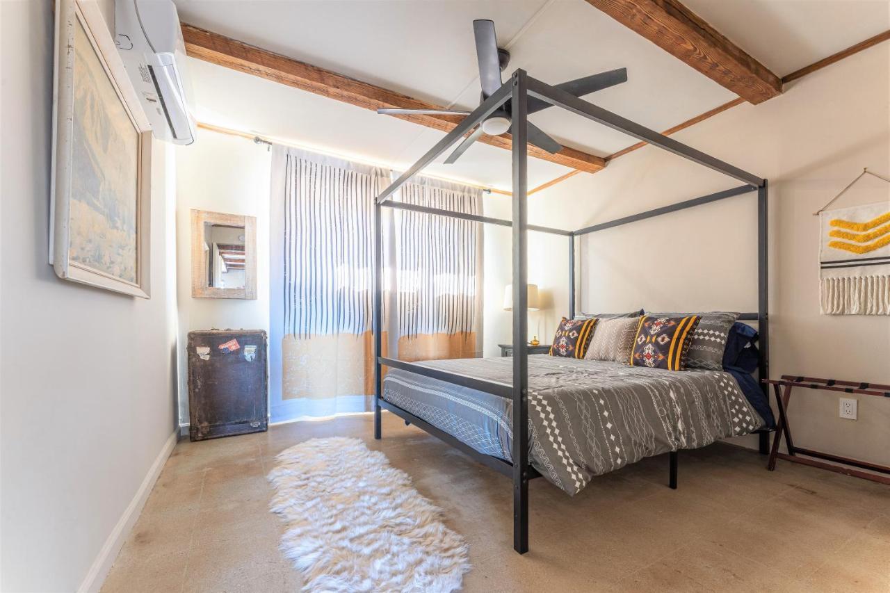 New Property! The Cactus At Joshua Tree National Park - Pool, Hot Tub, Outdoor Shower, Fire Pit Hébergement de vacances *