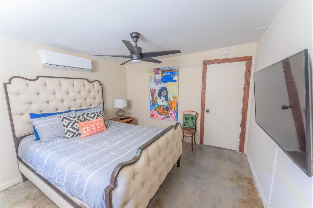 New Property! The Cactus At Joshua Tree National Park - Pool, Hot Tub, Outdoor Shower, Fire Pit Hébergement de vacances Twentynine Palms